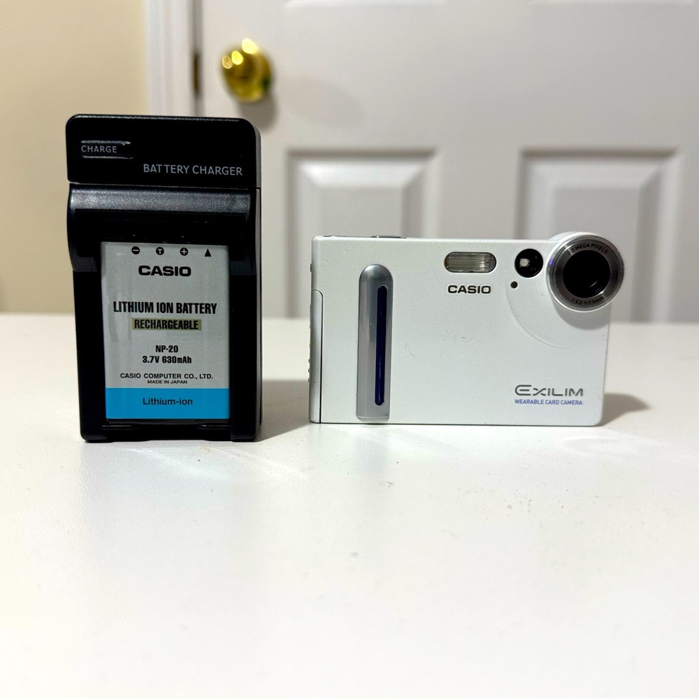 Casio - Exilim EX-S2 Wearable Card Digital Camera